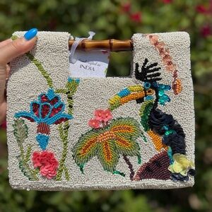 NWT Made in India Toucan Tropical Spring Summer Wooden Beaded Top Handle Bag
